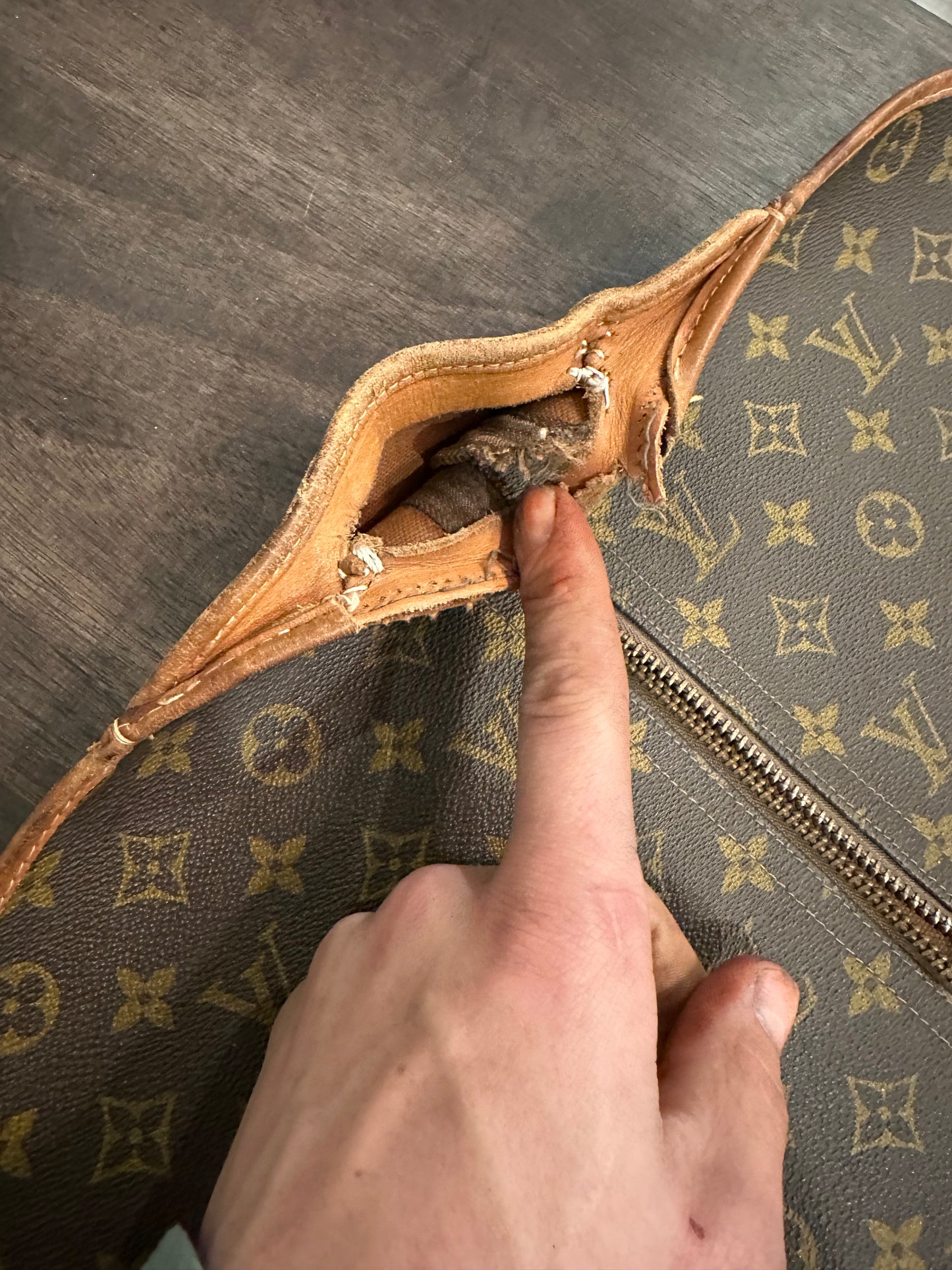 Purse & Bag RepairThe Shoe Man With Angels Custom Creations
